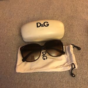 DOLCE & GABBANA - Oversized sunglasses